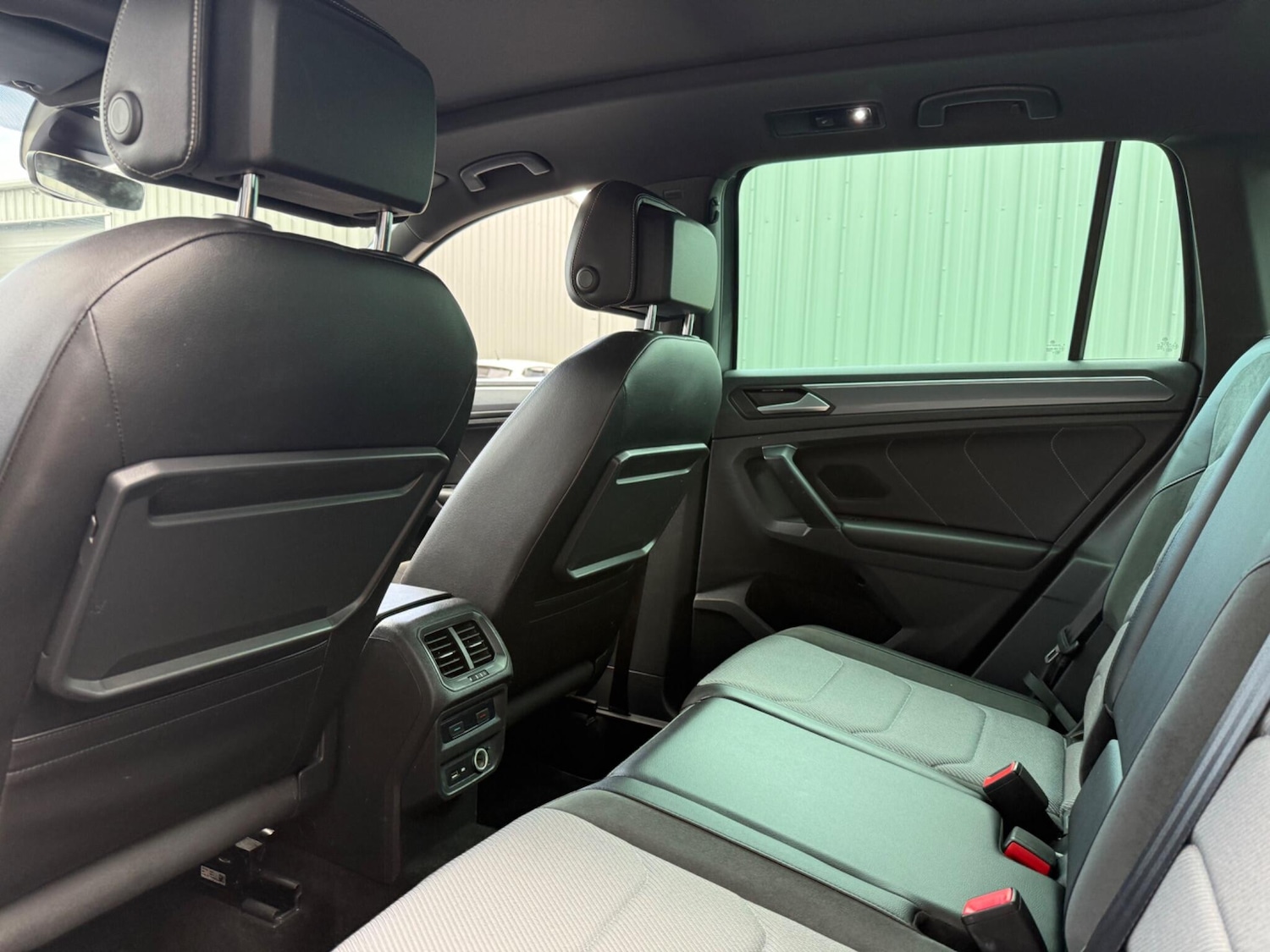 Used Volkswagen Tiguan 2019 for sale - 76415367: Photo 13