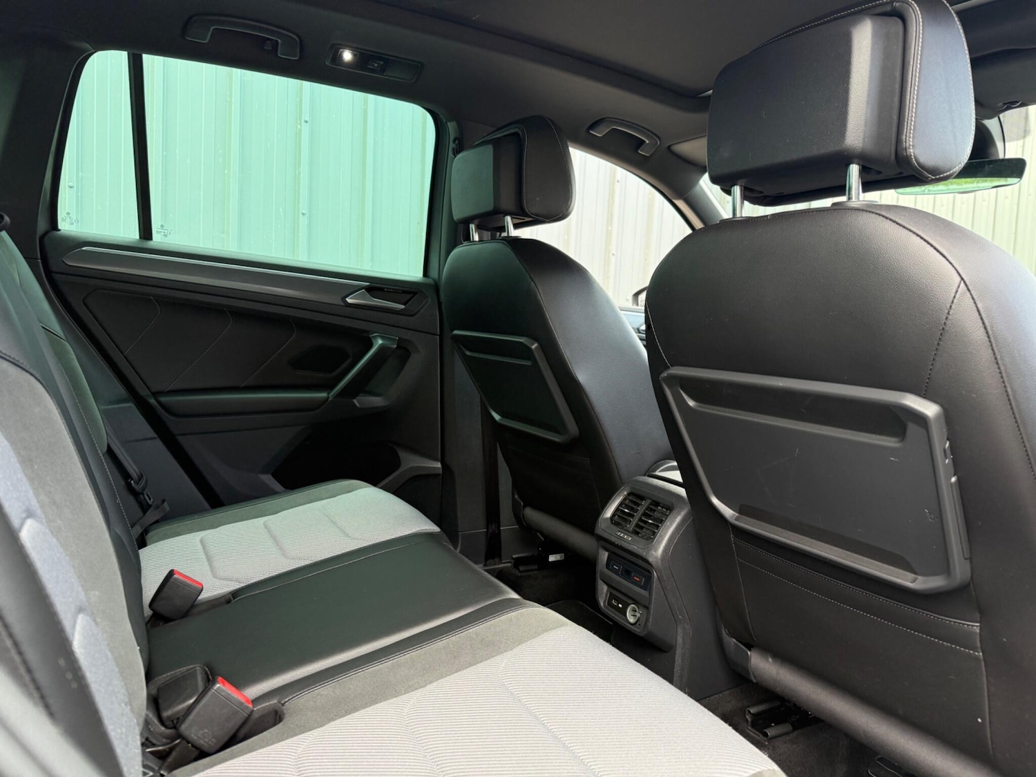 Used Volkswagen Tiguan 2019 for sale - 76415367: Photo 16