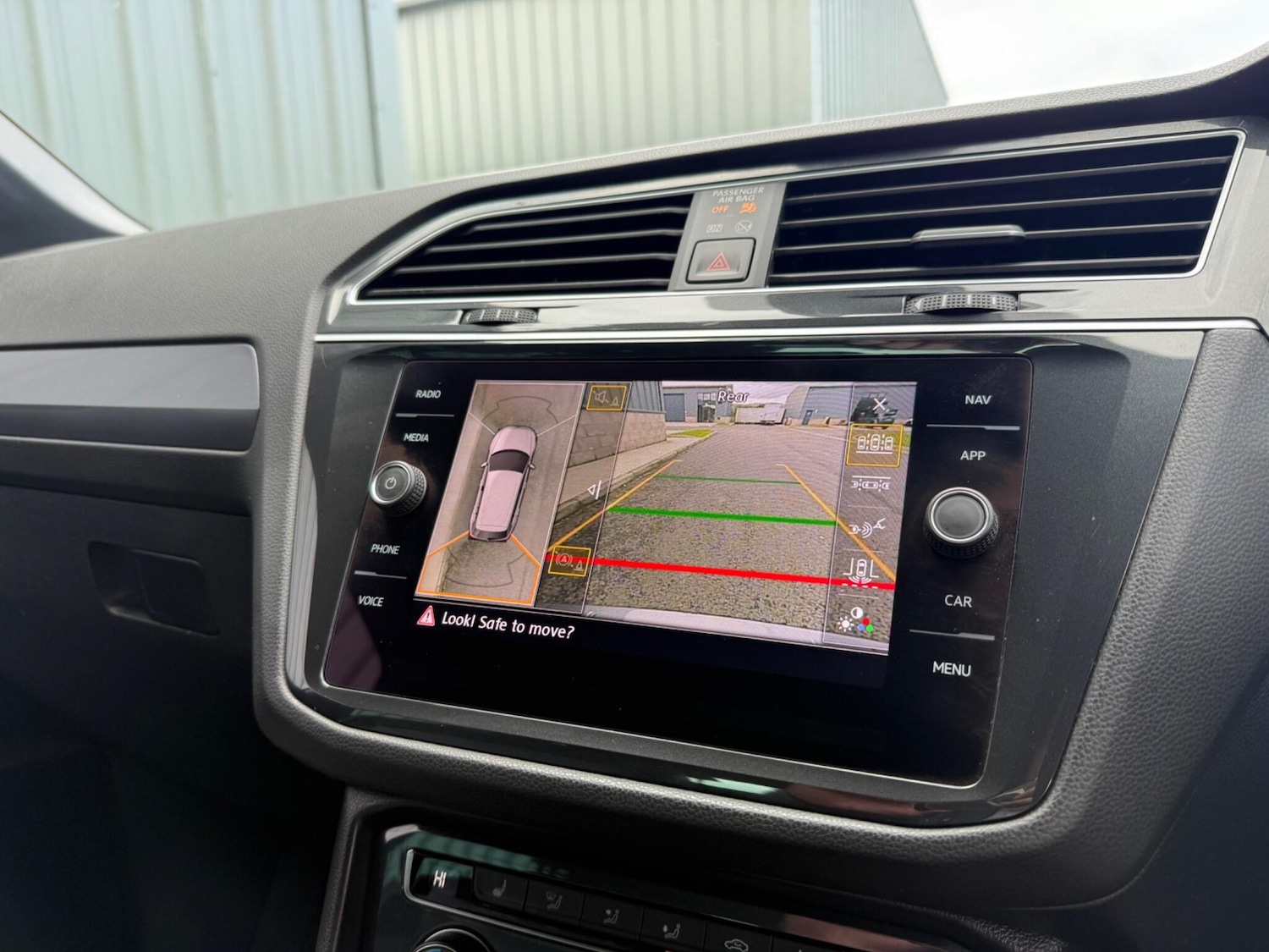 Used Volkswagen Tiguan 2019 for sale - 76415367: Photo 26