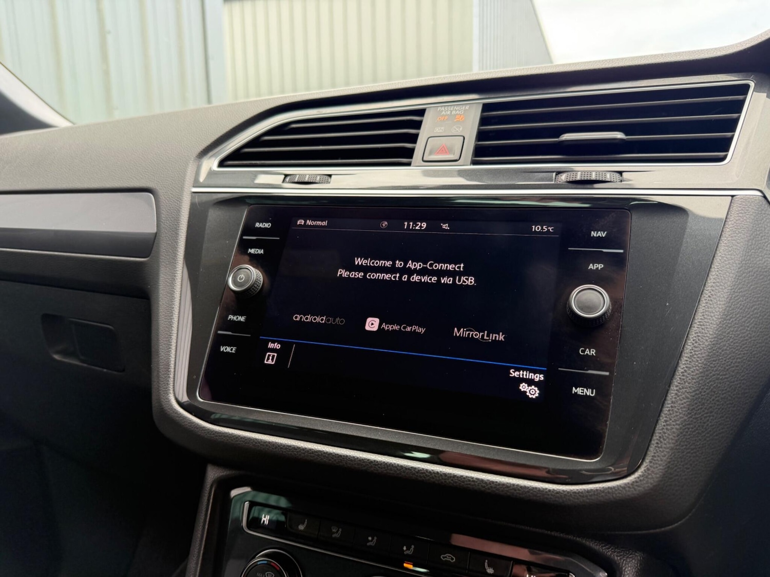 Used Volkswagen Tiguan 2019 for sale - 76415367: Photo 27