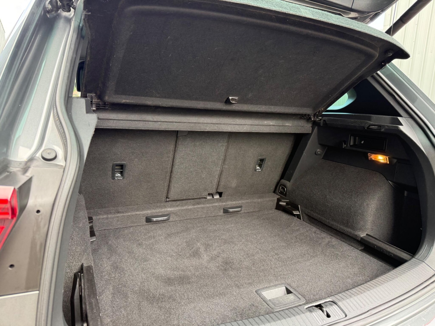 Used Volkswagen Tiguan 2019 for sale - 76415367: Photo 30