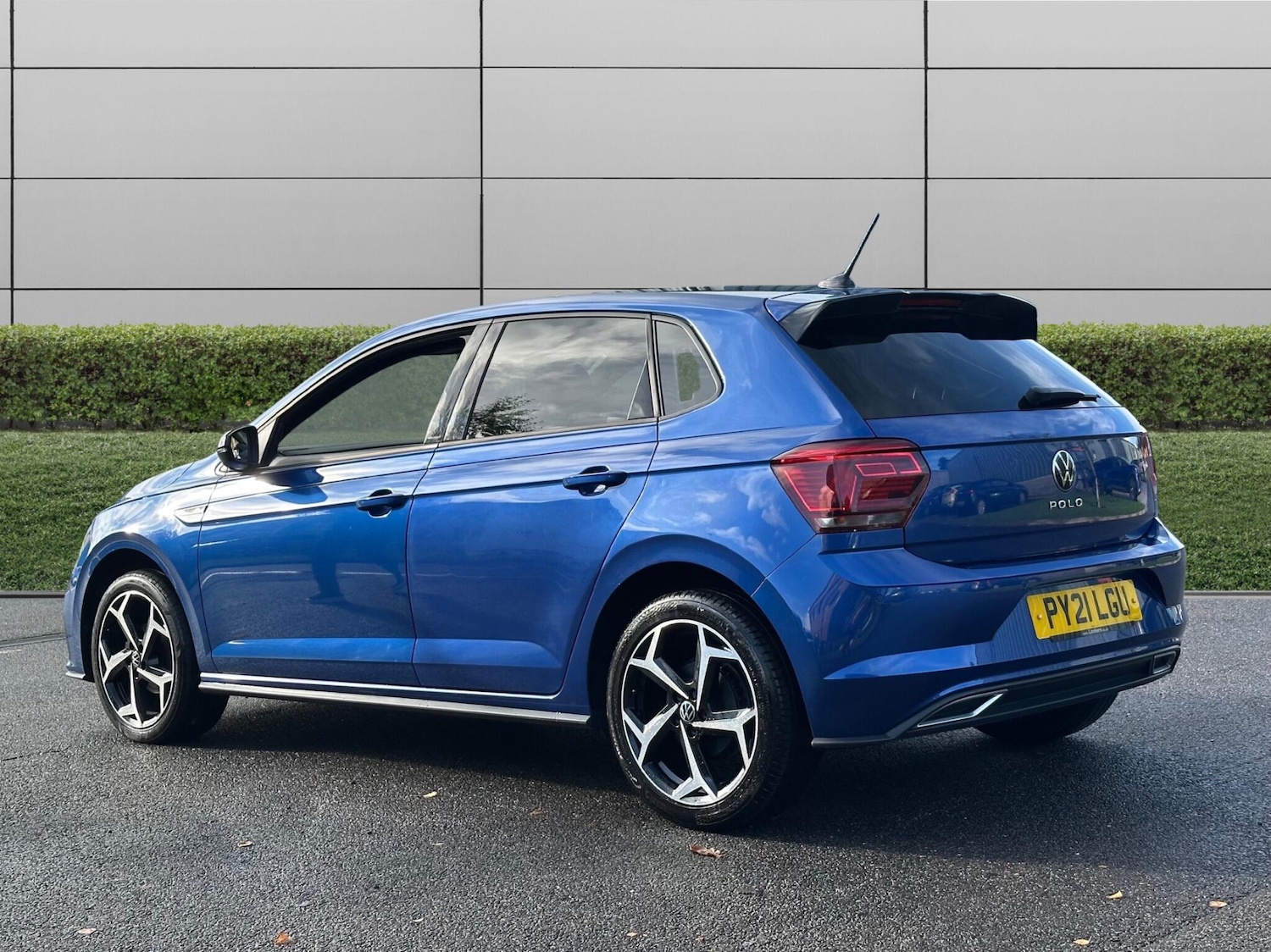 Used Volkswagen Polo 2021 for sale - 76415364: Photo 4