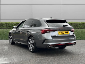 Used Skoda Octavia 2023 for sale - 76415355: Photo