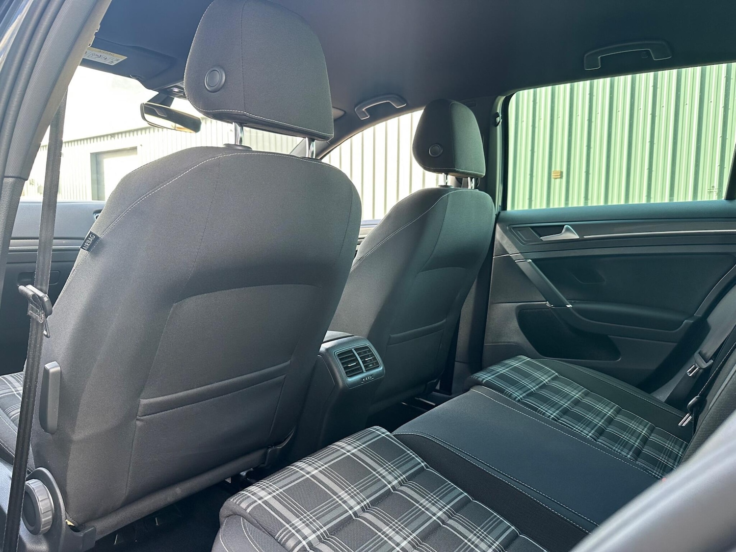 Used Volkswagen Golf 2018 for sale - 76415359: Photo 15