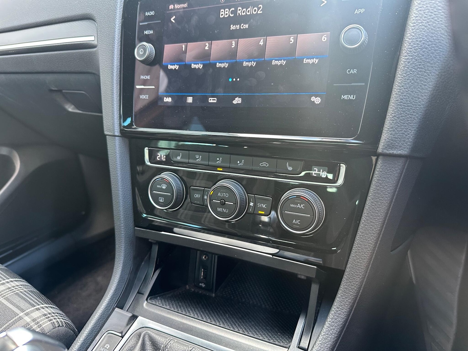 Used Volkswagen Golf 2018 for sale - 76415359: Photo 25