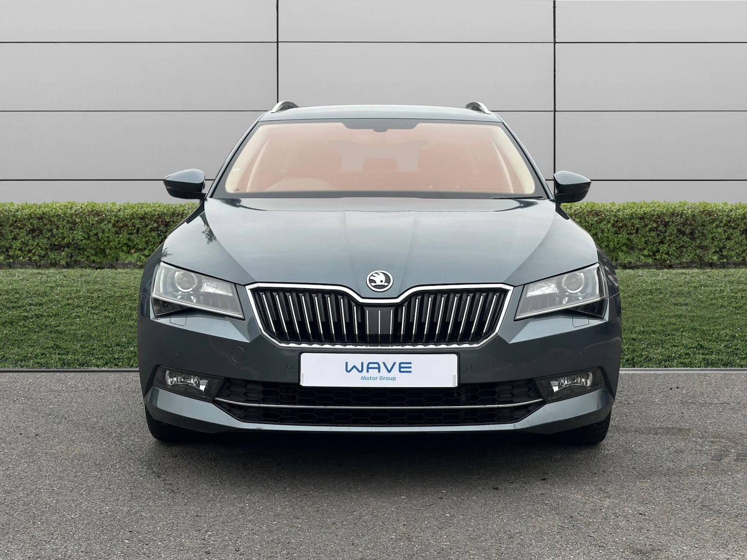 Used Skoda Superb 2019 for sale - 76415358: Photo 2