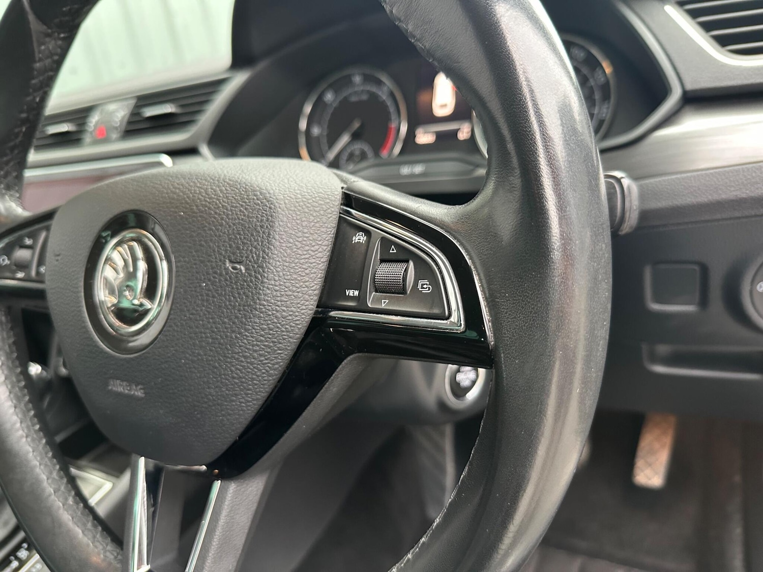 Used Skoda Superb 2019 for sale - 76415358: Photo 26