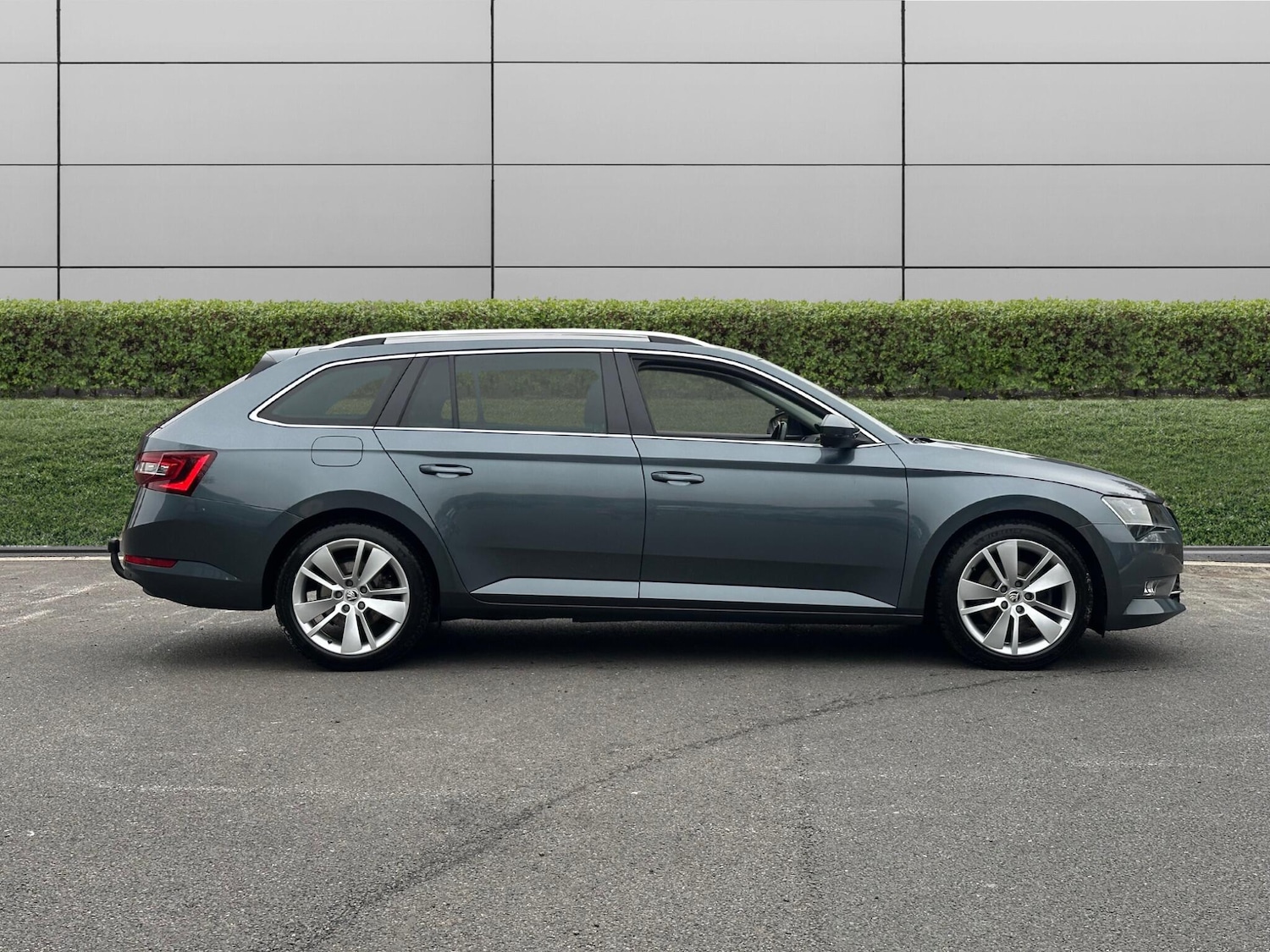 Used Skoda Superb 2019 for sale - 76415358: Photo 6