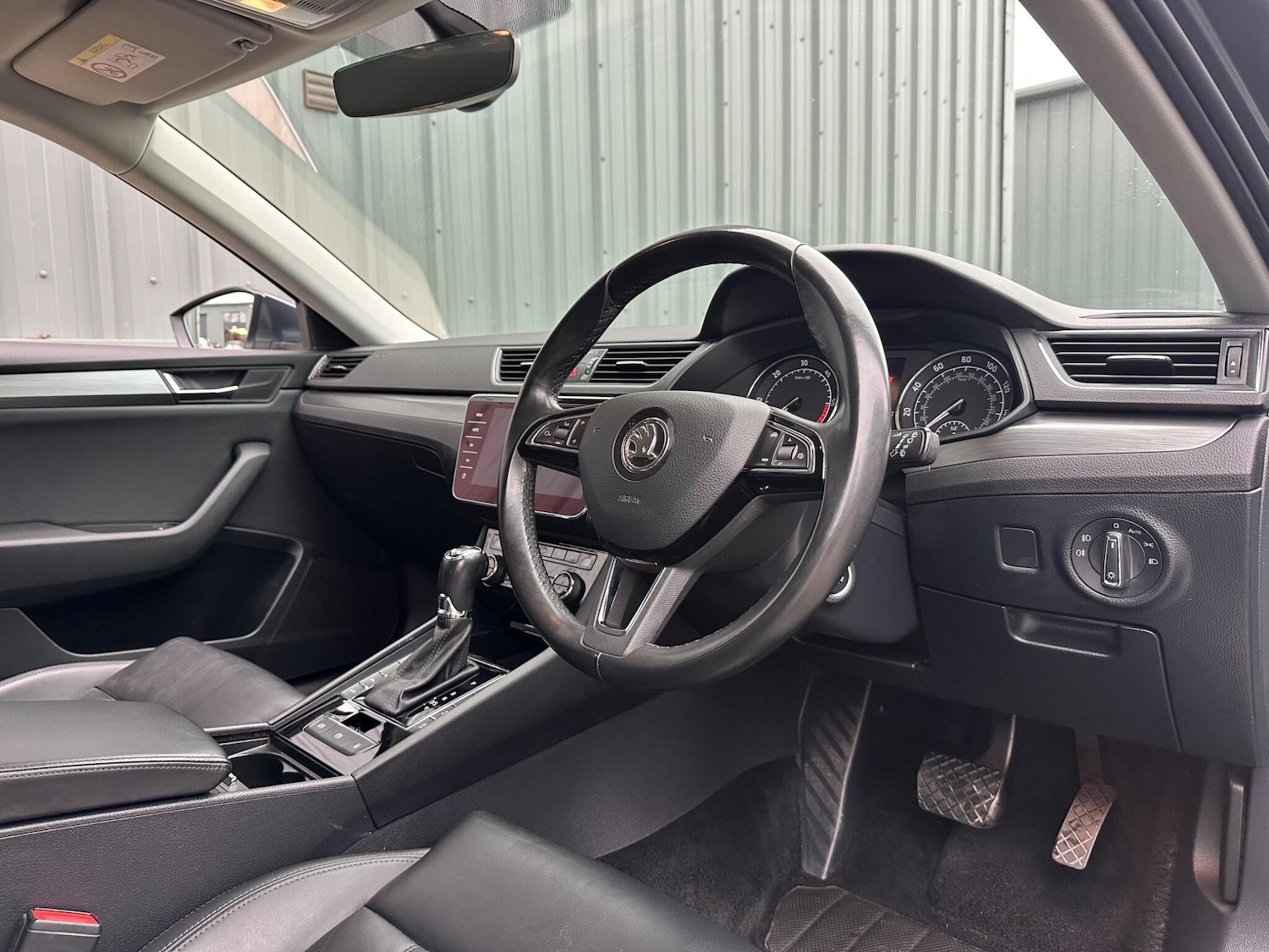 Used Skoda Superb 2019 for sale - 76415358: Photo 8