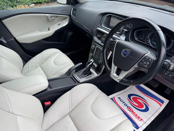 Used Volvo V40 2014 for sale - 75658429: Photo 10
