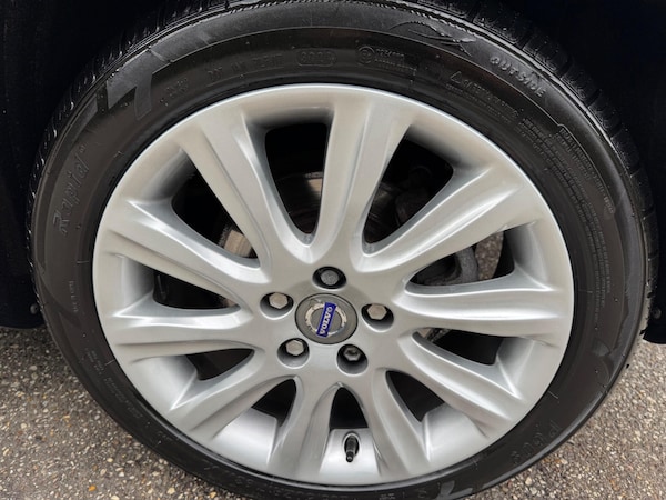 Used Volvo V40 2014 for sale - 75658429: Photo 28