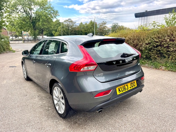 Used Volvo V40 2014 for sale - 75658429: Photo 5