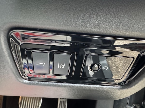 Used Jaguar XF 2016 for sale - 76295298: Photo 29