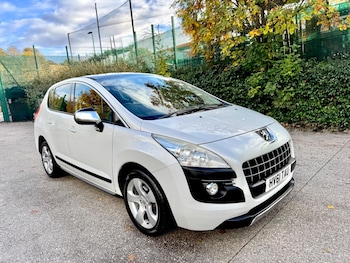 Peugeot - 3008