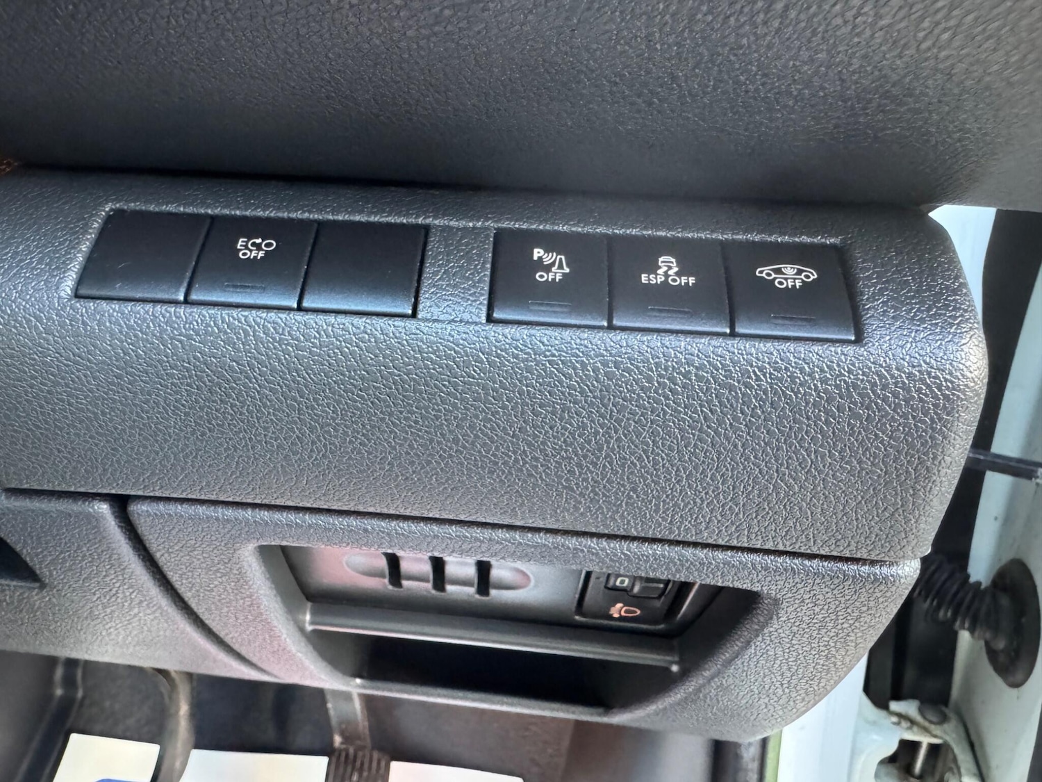 Used Peugeot 3008 2011 for sale - 76349409: Photo 20