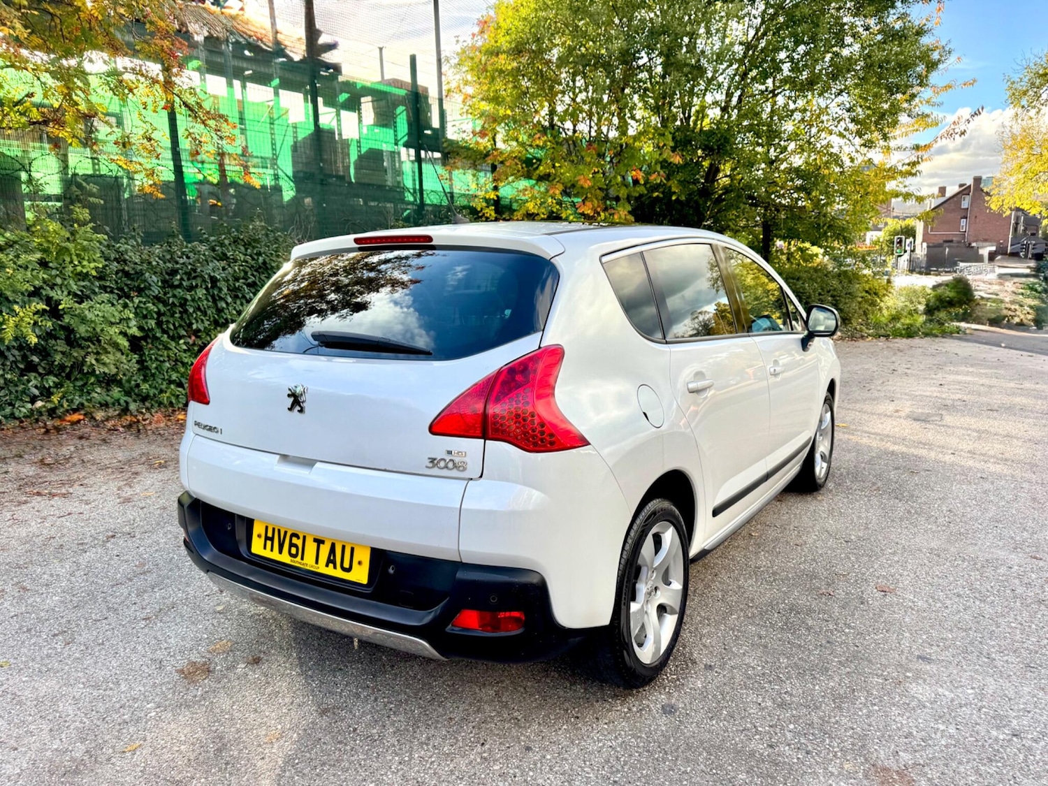 Used Peugeot 3008 2011 for sale - 76349409: Photo 7