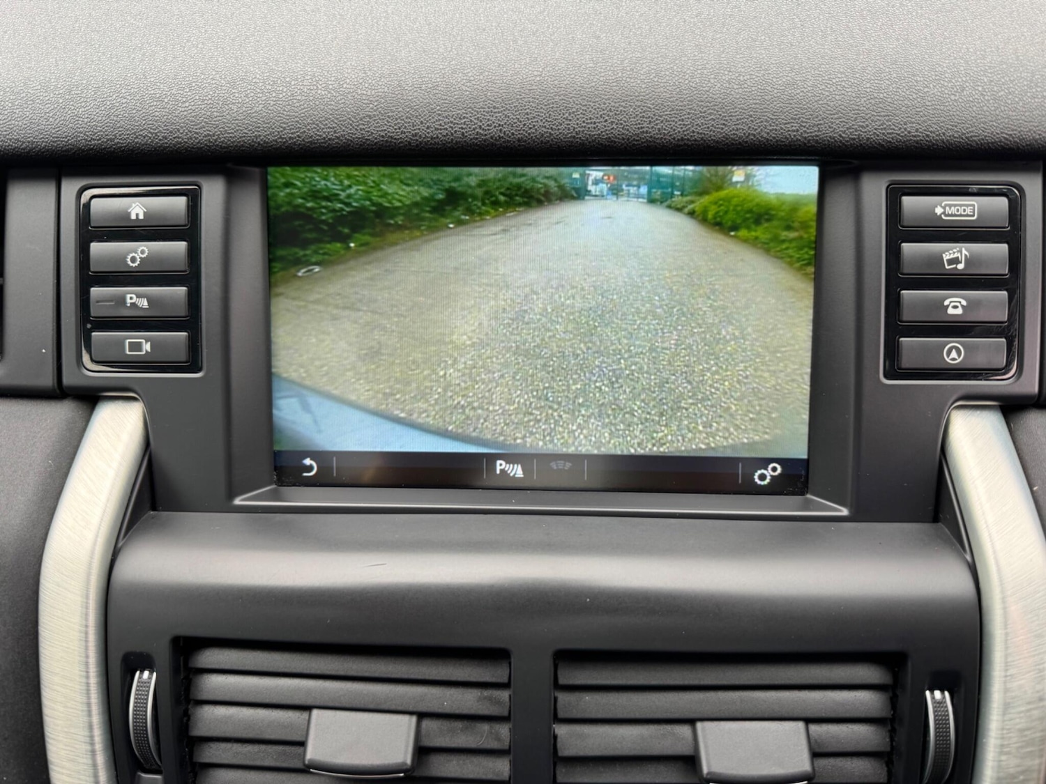 Used Land Rover Discovery Sport for sale - 77853951: Photo 26