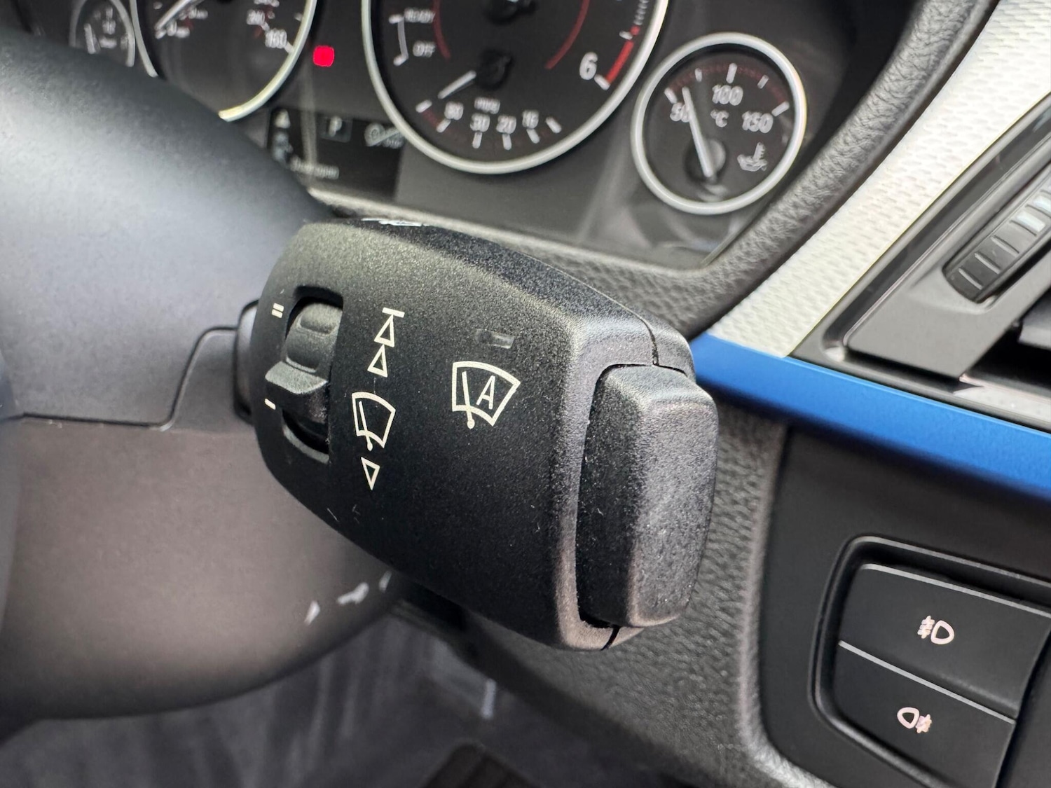 Used BMW 3 Series 2015 for sale - 76689137: Photo 18