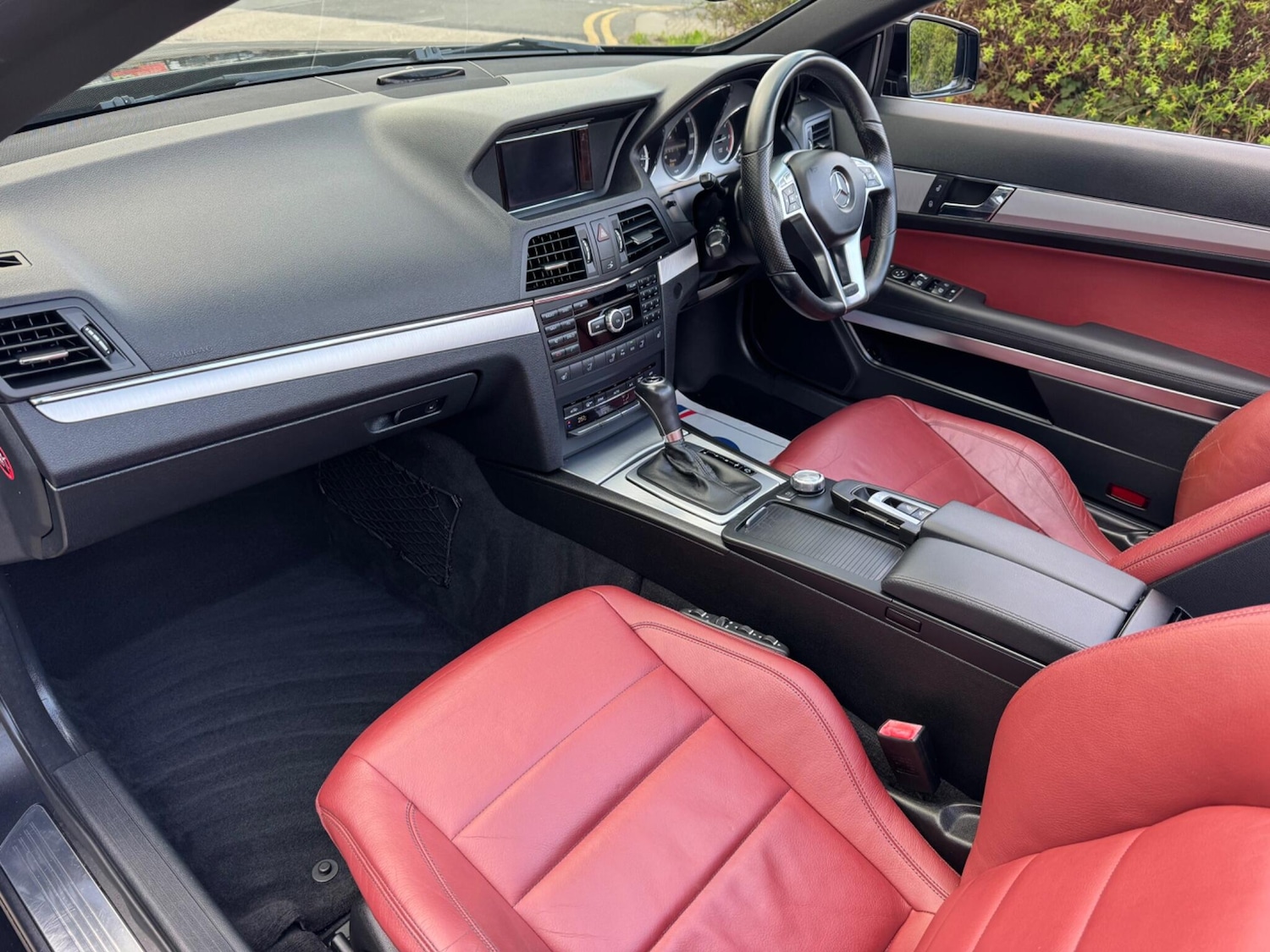 Used Mercedes-Benz E Class 2012 for sale - 77824017: Photo 15