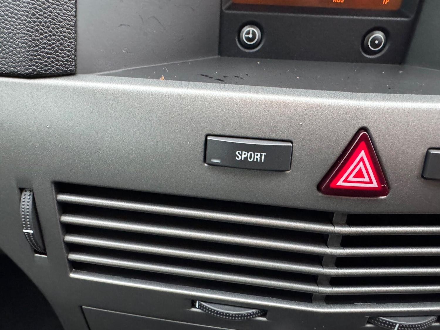 Used Vauxhall Astra 2005 for sale - 76538166: Photo 21