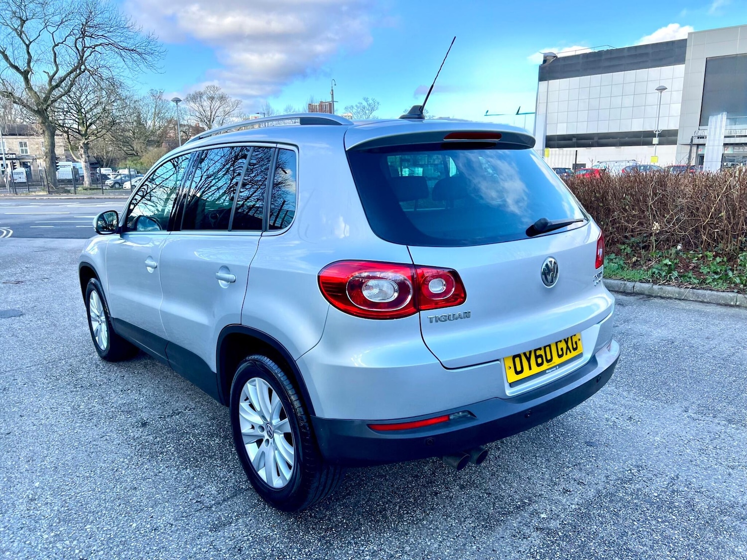 Used Volkswagen Tiguan 2010 for sale - 77376354: Photo 5