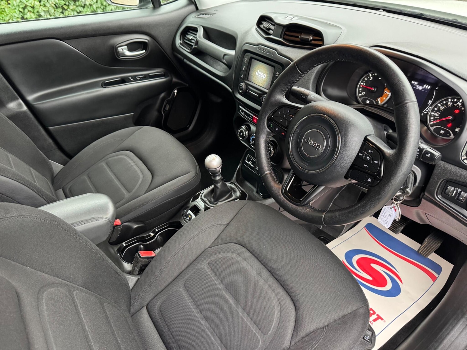 Used Jeep Renegade 2017 for sale - 77439938: Photo 10