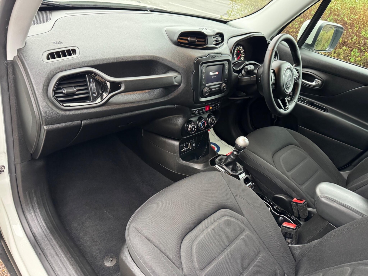 Used Jeep Renegade 2017 for sale - 77439938: Photo 11