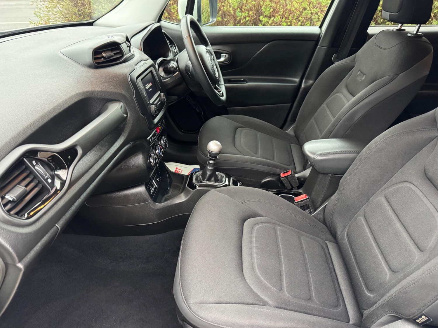 Used Jeep Renegade 2017 for sale - 77439938: Photo 12