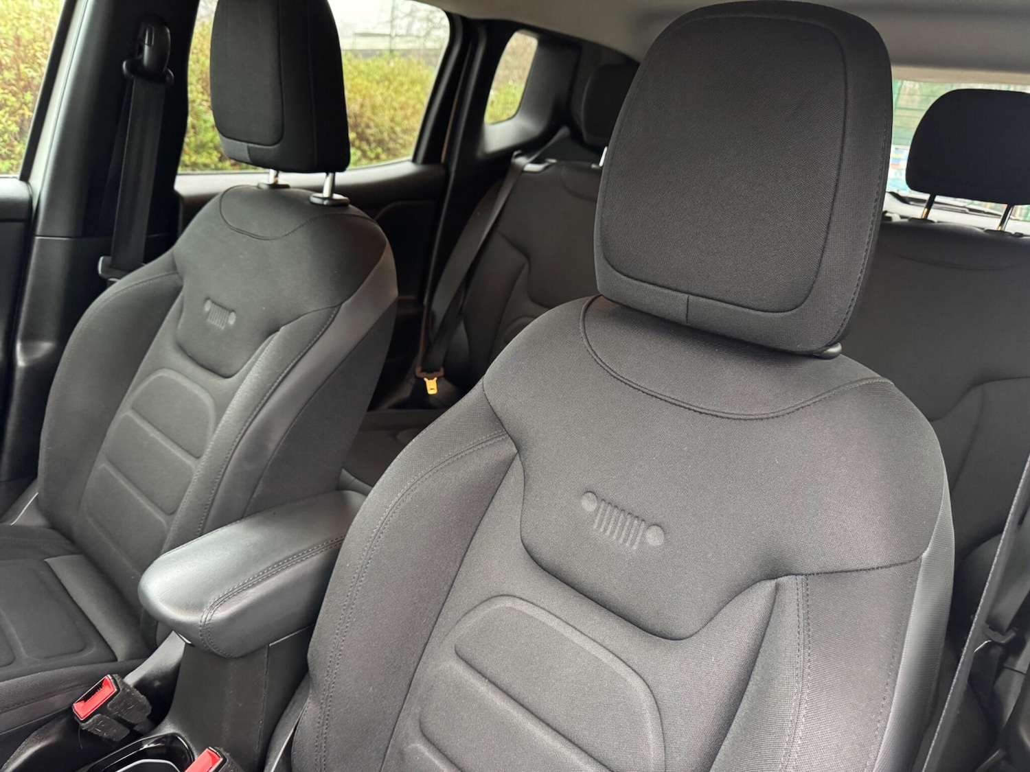 Used Jeep Renegade 2017 for sale - 77439938: Photo 13