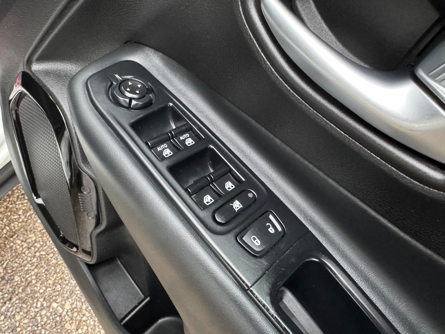 Used Jeep Renegade 2017 for sale - 77439938: Photo 22