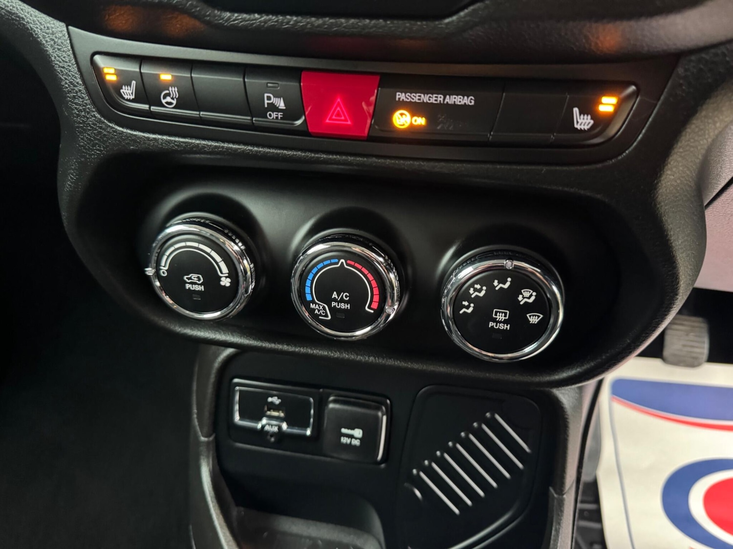 Used Jeep Renegade 2017 for sale - 77439938: Photo 23