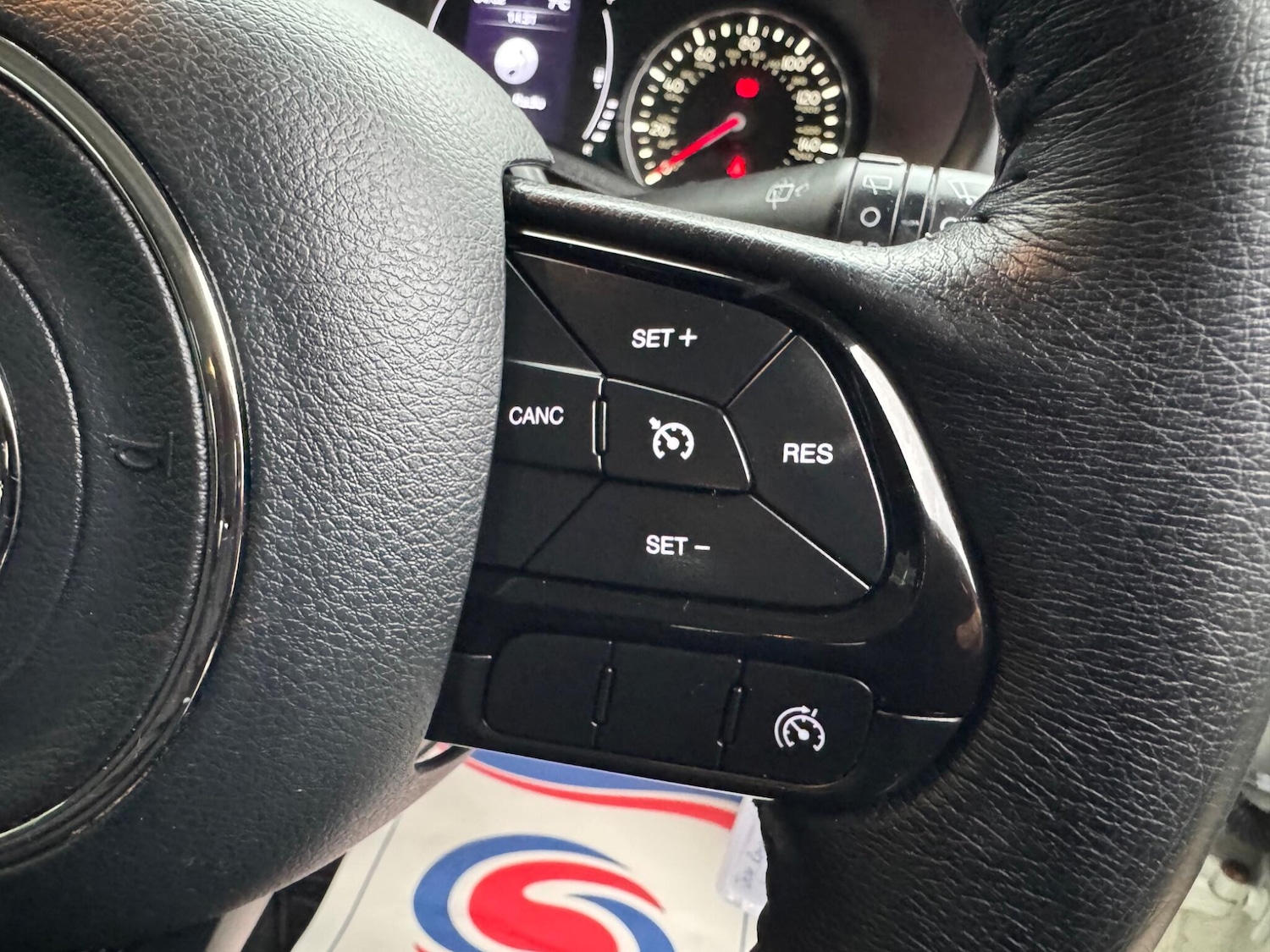 Used Jeep Renegade 2017 for sale - 77439938: Photo 25