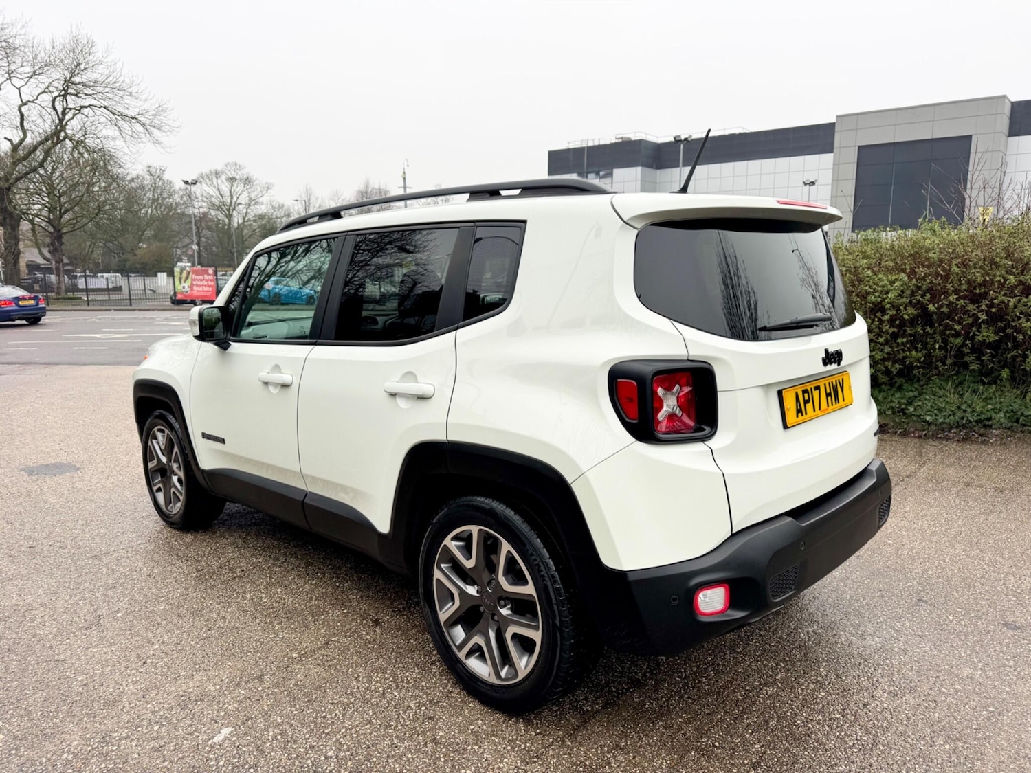 Used Jeep Renegade 2017 for sale - 77439938: Photo 3