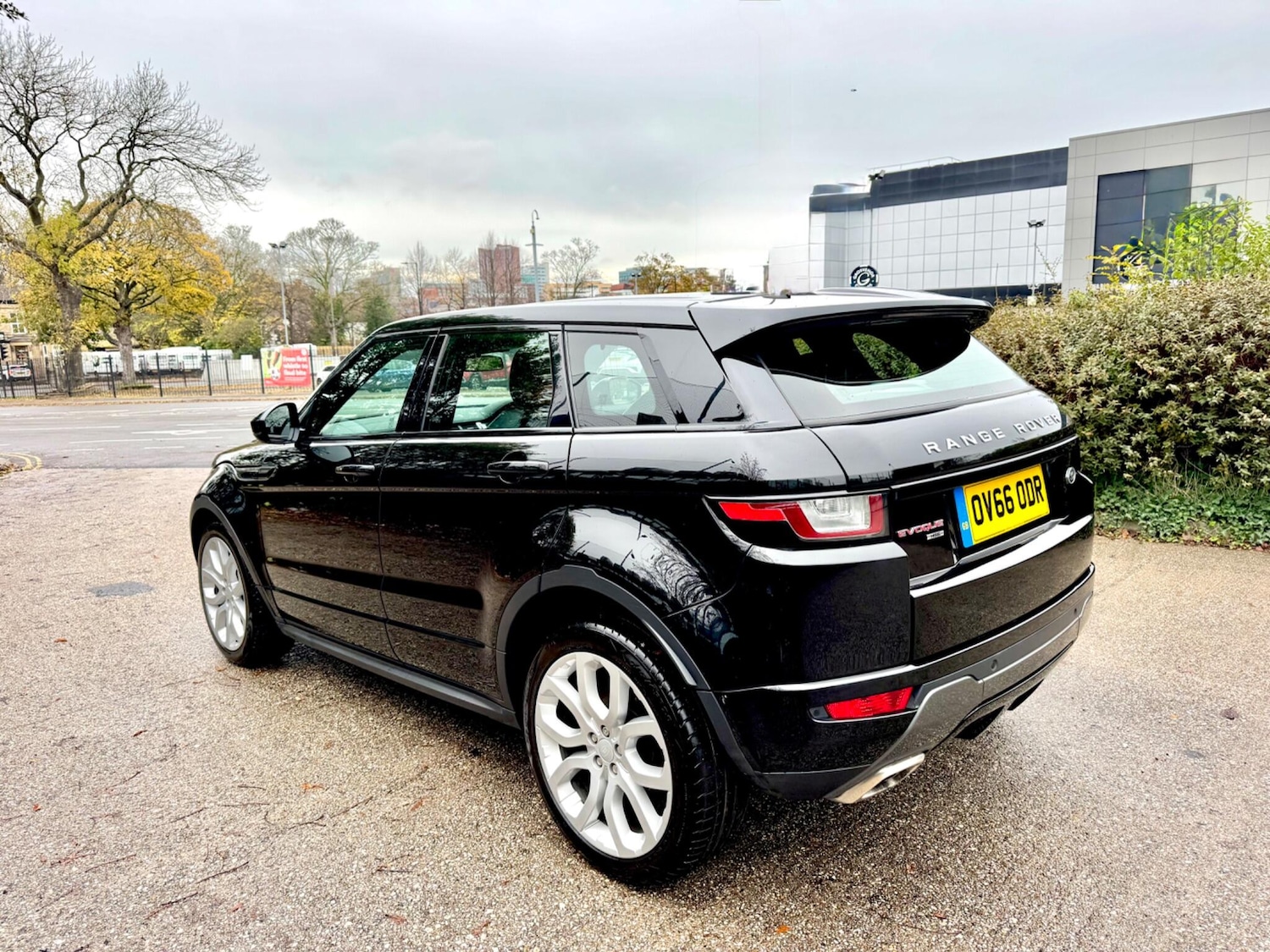 Used Land Rover Range Rover Evoque 2016 for sale - 76993796: Photo 3
