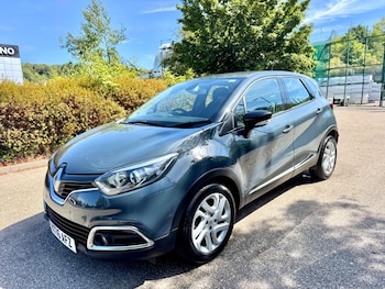 Used Renault Captur 2016 for sale - 79520355: Photo