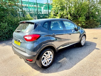 Used Renault Captur 2016 for sale - 79520355: Photo