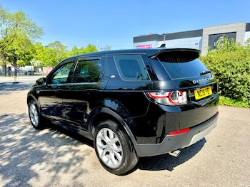 Used Land Rover Discovery Sport 2016 for sale - 78461593: Photo