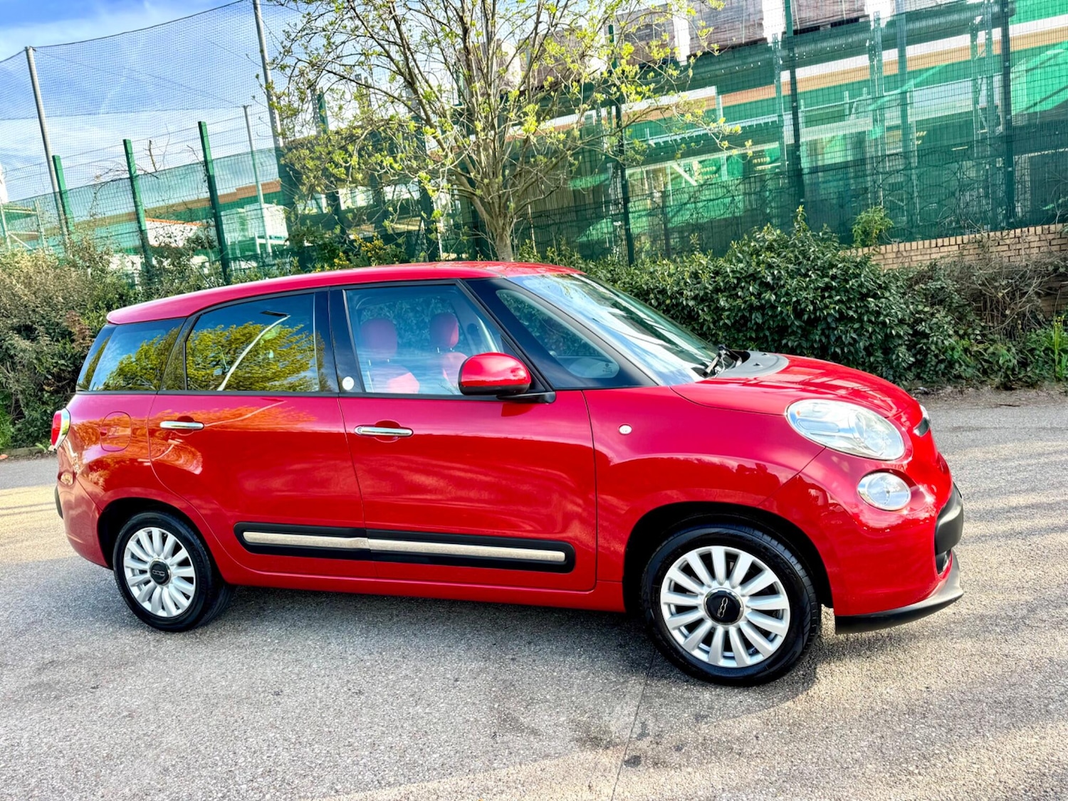 Used Fiat 500L 2015 for sale - 78204538: Photo 8