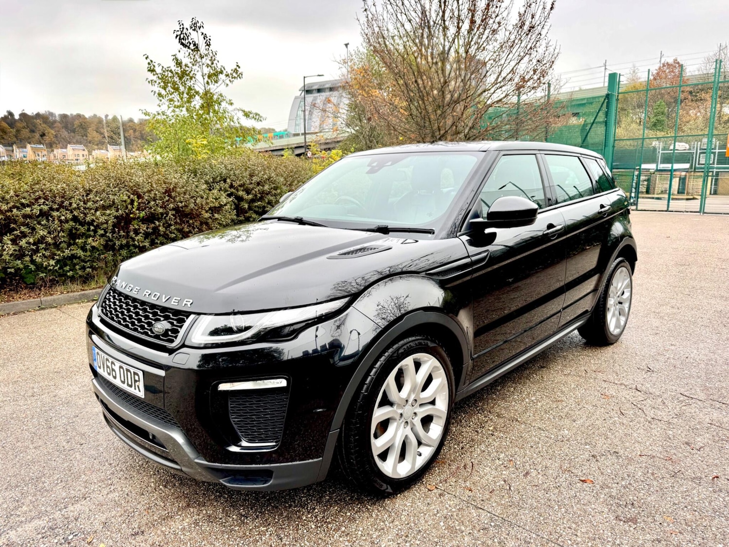 Used Land Rover Range Rover Evoque 2016 for sale - 76538748: Photo 2