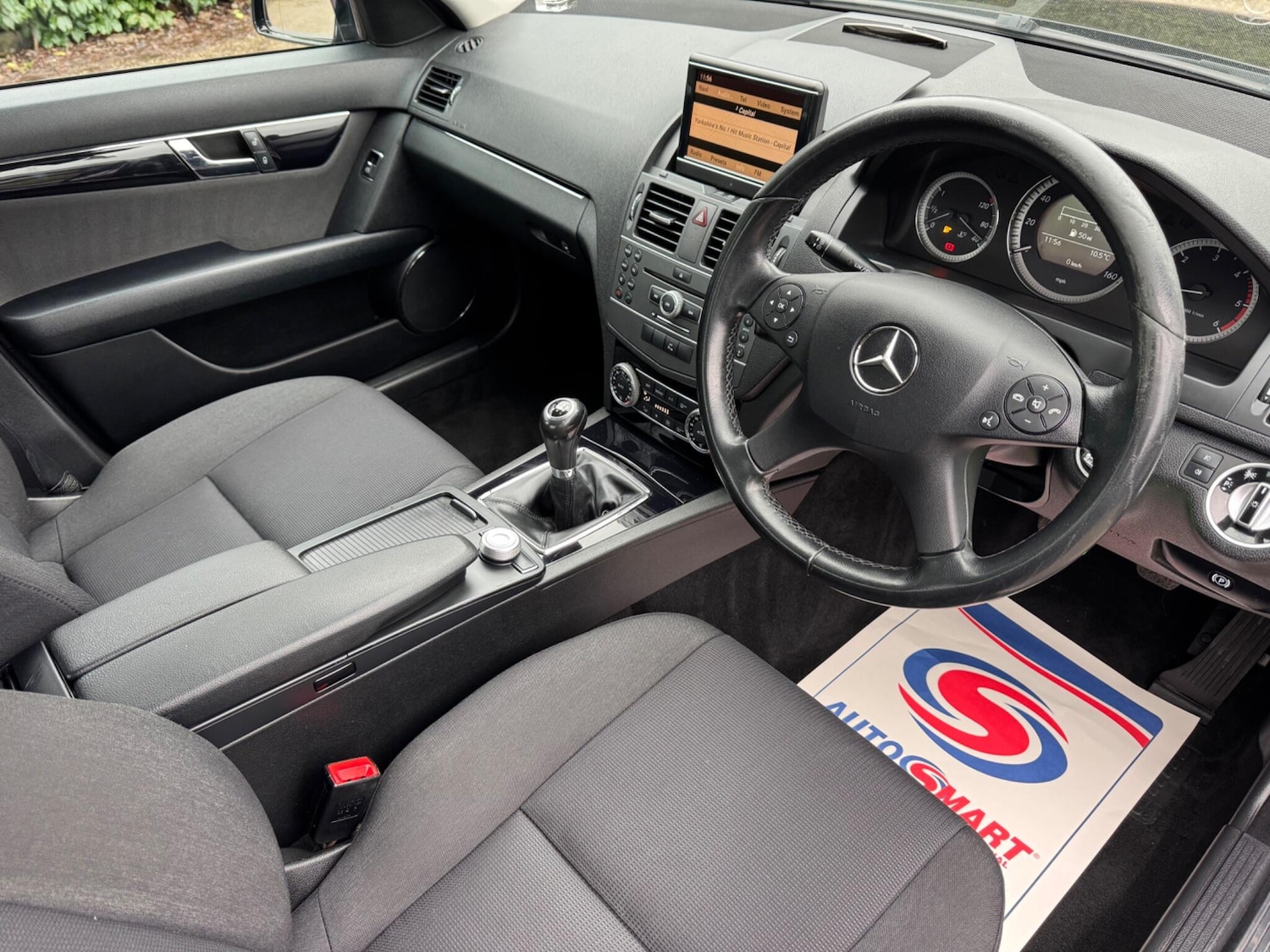 Used Mercedes-Benz C Class 2010 for sale - 77377437: Photo 10