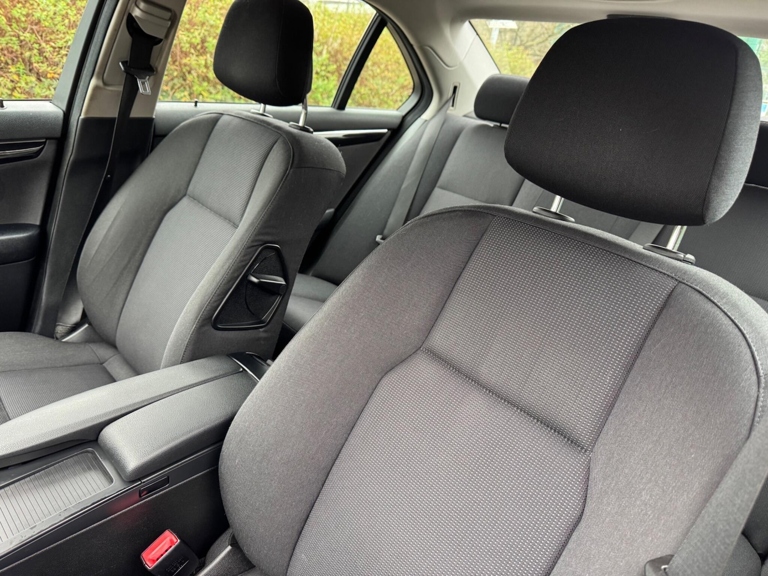 Used Mercedes-Benz C Class 2010 for sale - 77377437: Photo 13