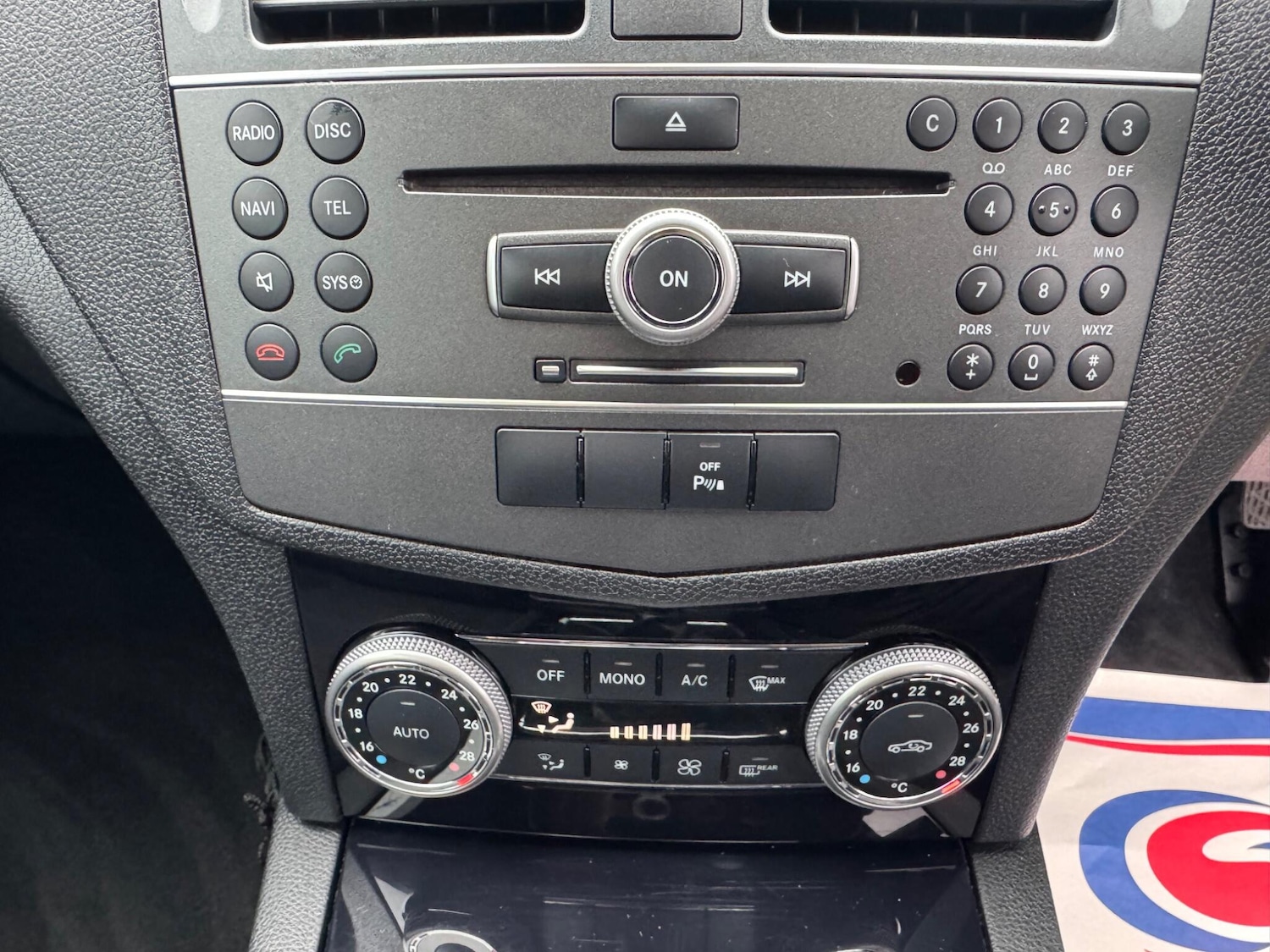 Used Mercedes-Benz C Class 2010 for sale - 77377437: Photo 19