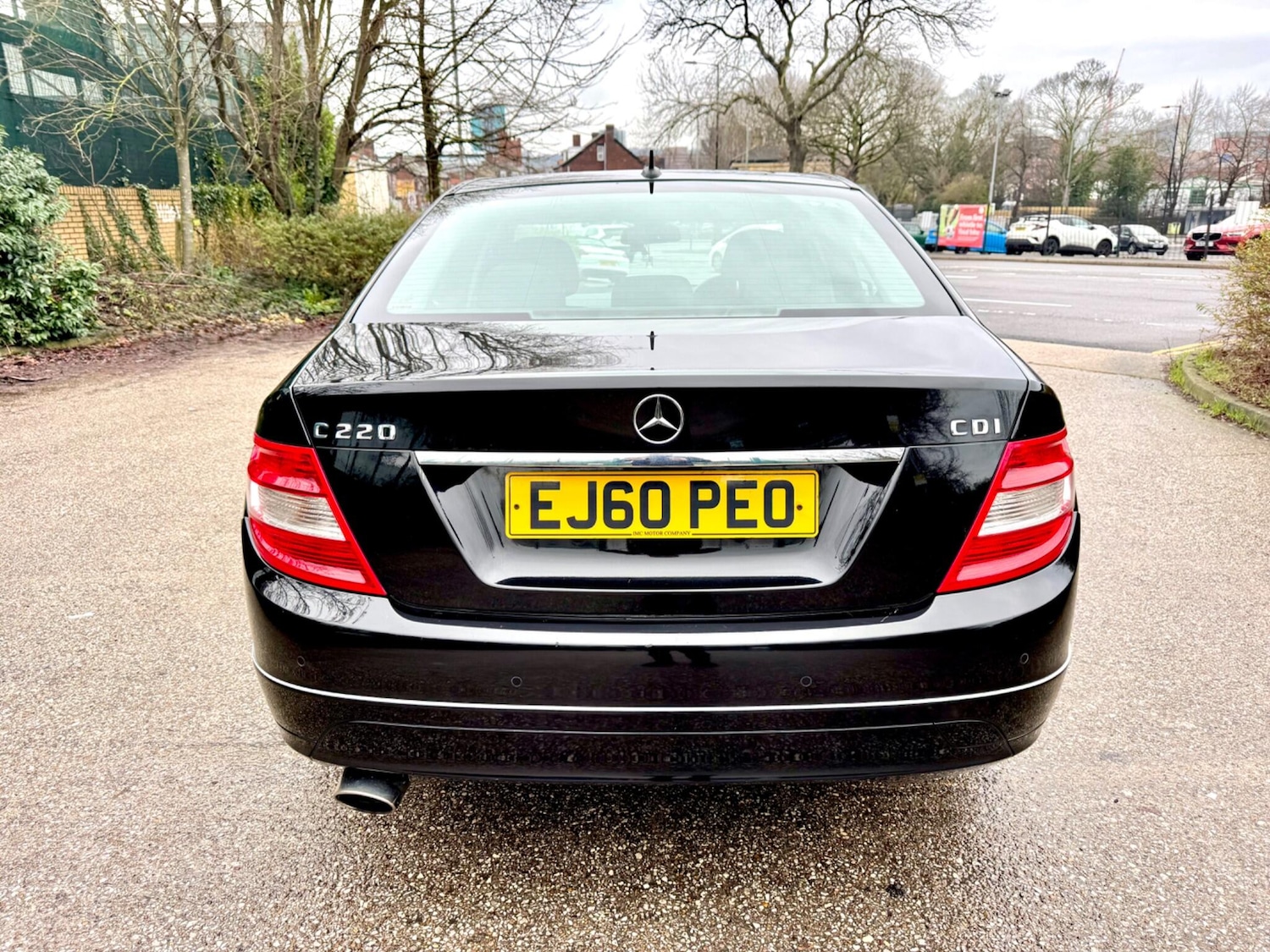 Used Mercedes-Benz C Class 2010 for sale - 77377437: Photo 6