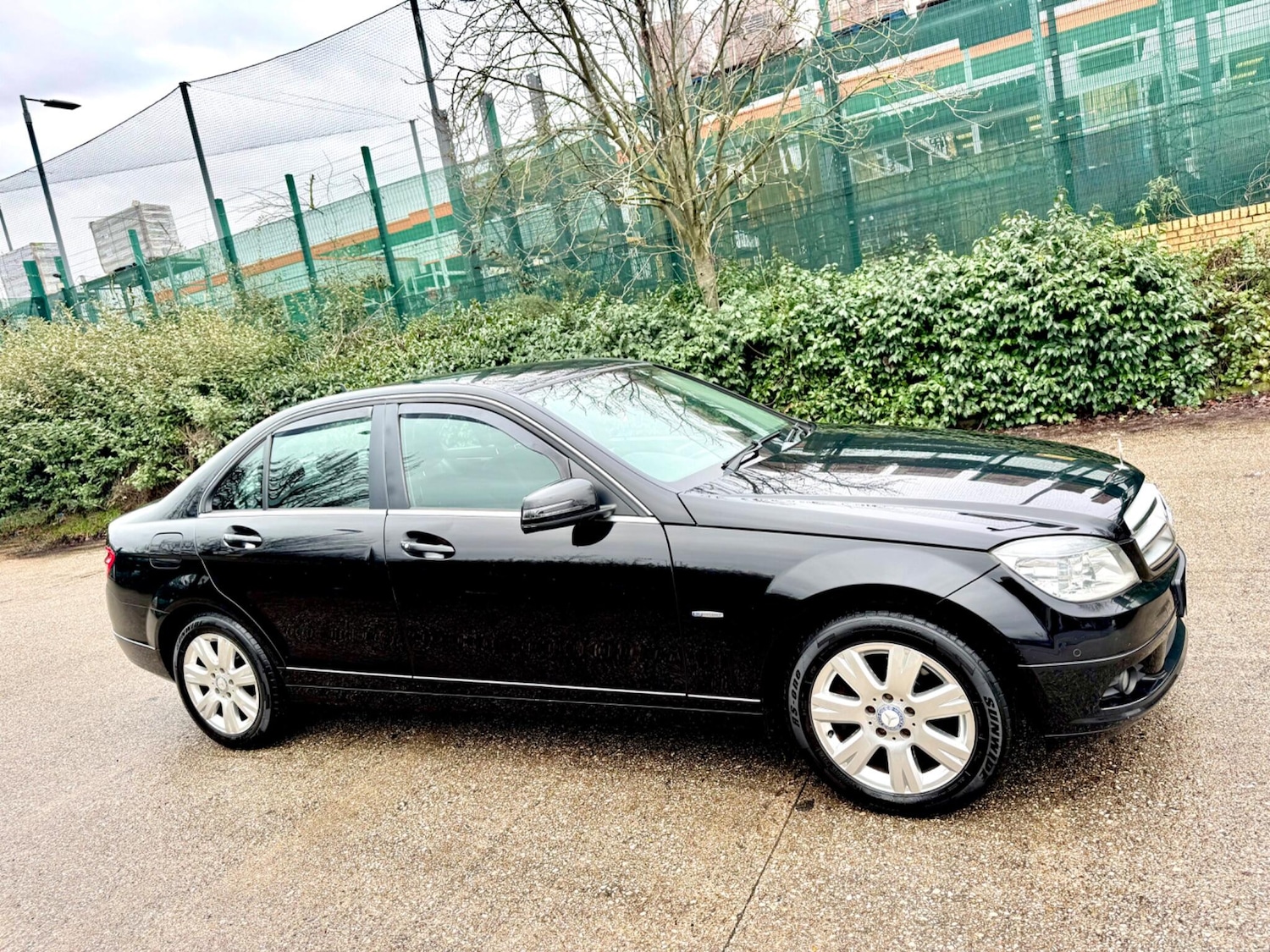 Used Mercedes-Benz C Class 2010 for sale - 77377437: Photo 8