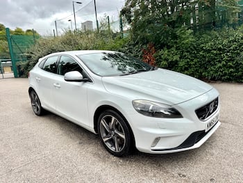 Used Volvo V40 2015 for sale - 79831237: Photo