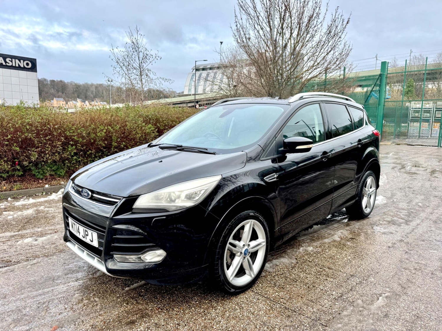 Used Ford Kuga 2014 for sale - 77155470: Photo 2