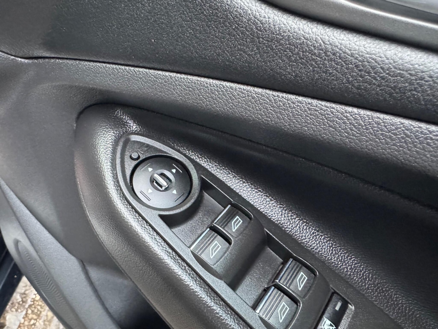 Used Ford Kuga 2014 for sale - 77155470: Photo 23