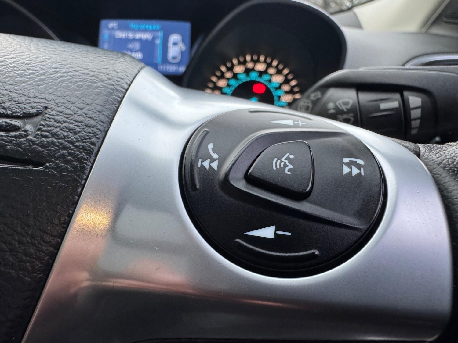 Used Ford Kuga 2014 for sale - 77155470: Photo 24