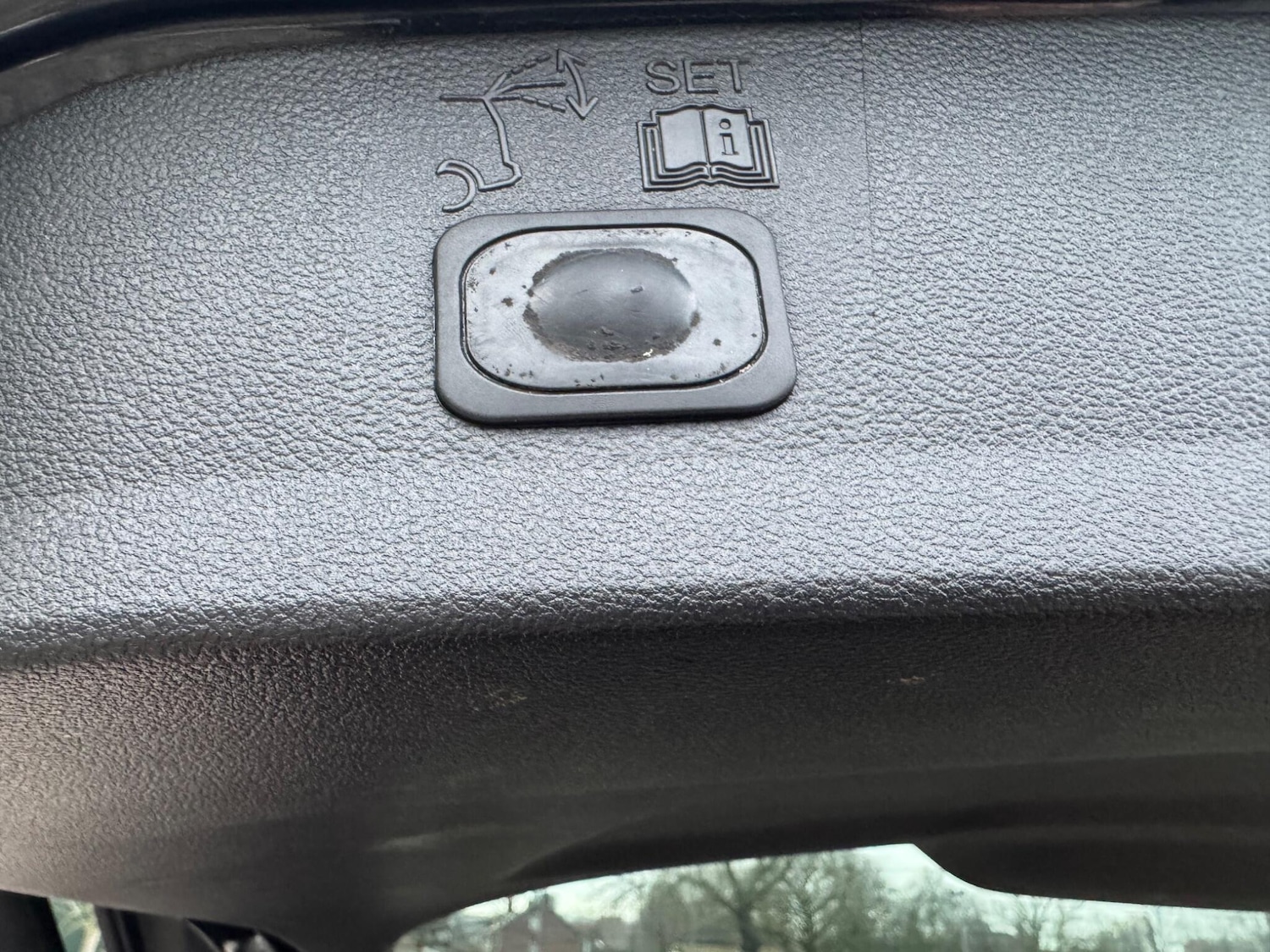 Used Ford Kuga 2014 for sale - 77155470: Photo 28