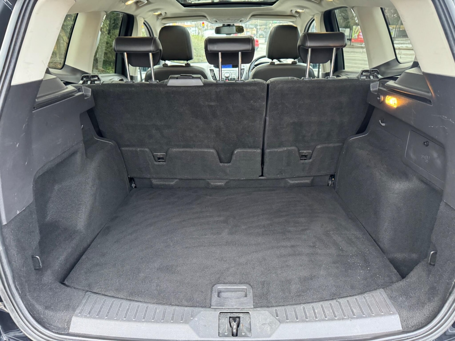 Used Ford Kuga 2014 for sale - 77155470: Photo 36